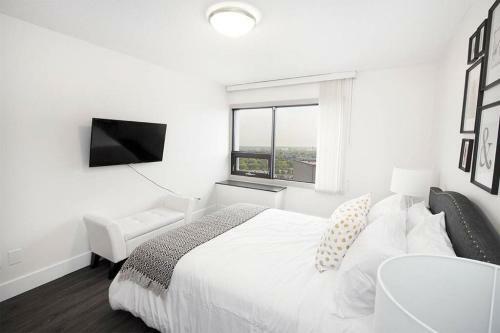 Apartamento Luxurious One-bedroom With In Suite Laundry And Parking!