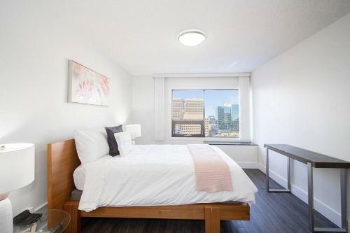 One Bedroom Unit With In Suite Laundry And Parking