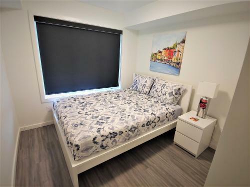 Apartamento Serene 2 Bedroom Condo With Balcony And Lakeview