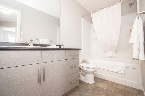 Stunning 3 Bedroom Townhouse
