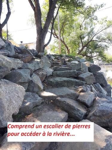 Escale Du Loup