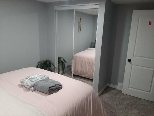Hostal Luxury, Cozy, Comfortable Home Away From Home