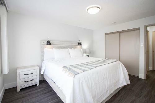 Apartamento 1 Bedroom Suite In Downtown Winnipeg With Parking