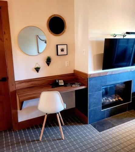 Luxury Condo With Resort Access