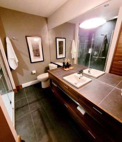 Luxury Condo With Resort Access