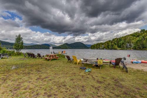Chic Log Chalet With Hot Tub - Mont-tremblant North Side By Reserver.ca