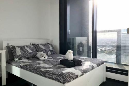 Apartamento Lavish Living Cbd - 2 Bd2 Bath - Nr Melb Central