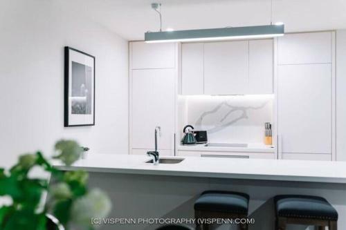 State Of The Art 2bed+2bath Designer Lux Apartment