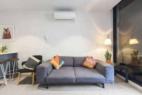 Spacious Brunswick Apartment
