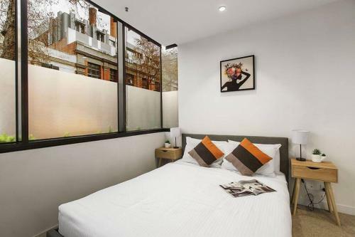 Spacious Brunswick Apartment