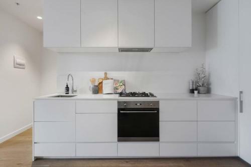 The Dudley Apartments By Ready Set Host