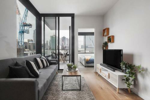 The Dudley Apartments By Ready Set Host
