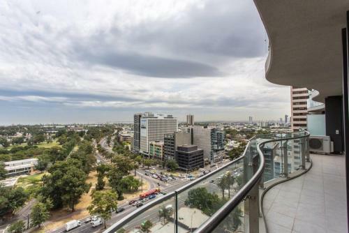 Readyset Apartments At Emerald