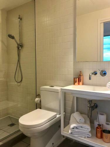 Readyset Apartments At Emerald