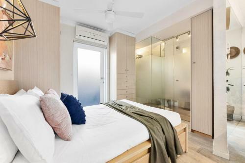 St Kilda Stylish Studio Apartment
