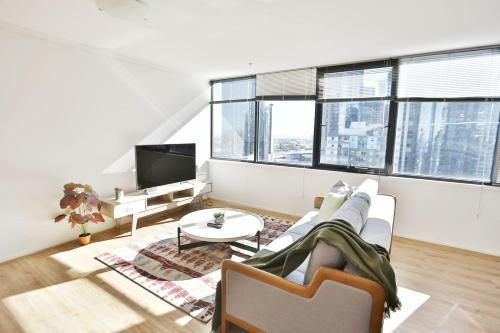 Apartamento Stylish 2 Bedroom Apt With Cbd View Southbank