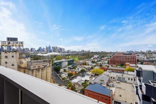 Madecomfy Boutique Apartment With Cityscape Views