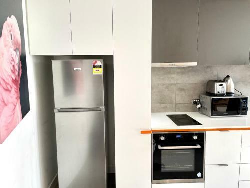 Readyset Apartments On Bouverie