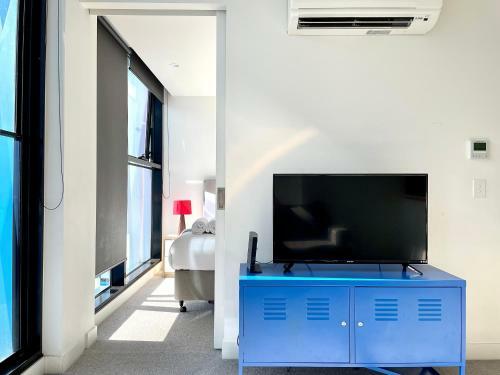 Readyset Apartments On Bouverie