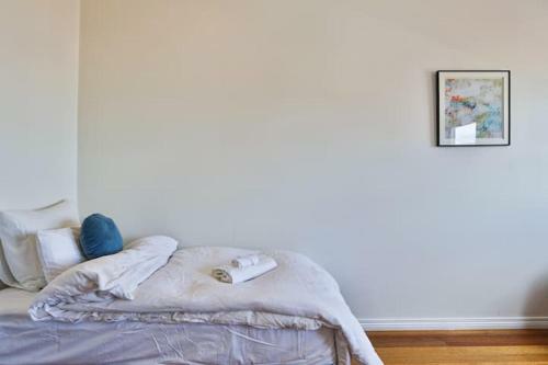 3 Bedroom In Richmond With Balcony For Families