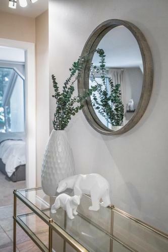 Apartamento Mountain Base Retreat @ The Gables