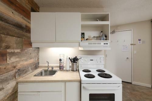 Apartamento Creekside Studio By Cozystay Signature Whistler