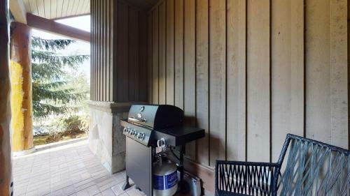 Renovated Escape In Amazing Location