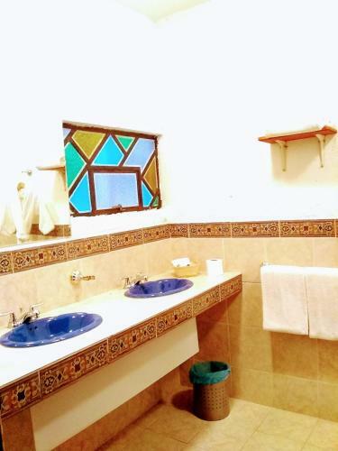 Hotel La Escondida