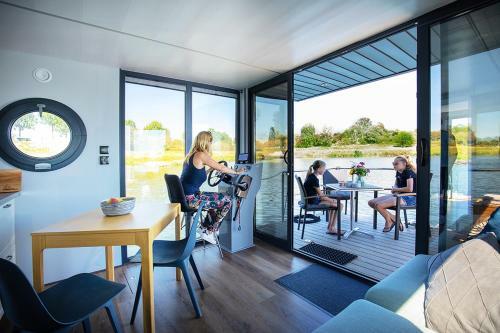 Otter Easy Houseboats, Comfortklasse M Huisboot Hausboot