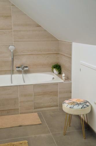 Bed & Breakfast Plumes Et Pinceaux