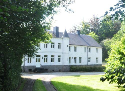 Petit Ch�teau De Beauplateau
