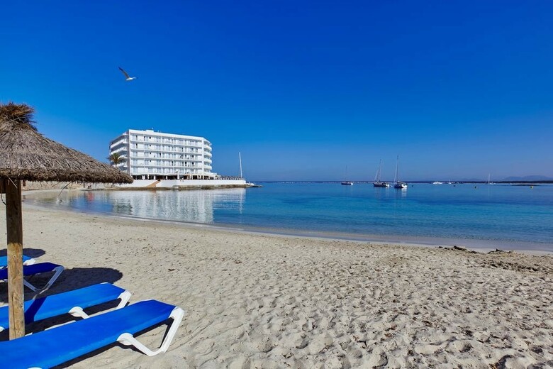 Universal Hotel Marqu�s
