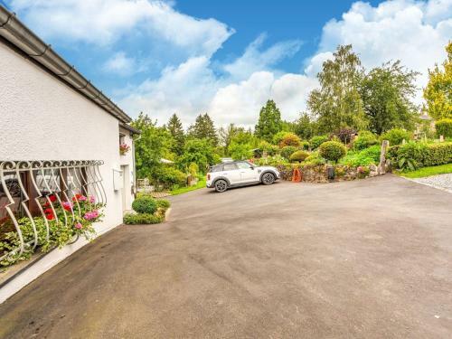 Quaint Holiday Home In Trois-ponts Near Forest