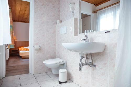 Hotel B&B La Tgamona