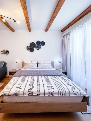 Apartamento Swissme - Modernes Studio Mit Balkon & Parkplatz & Netflix