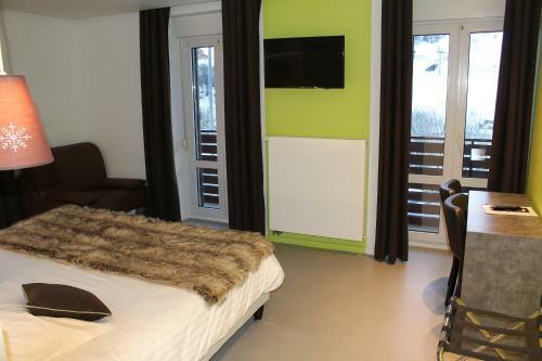 Hotel Logis Du Puy Ferrand