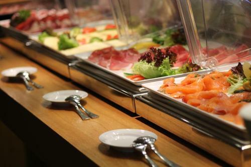Hotel K�ln11 Im K�lner Golfclub
