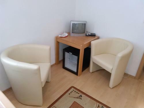 Hostal Pension Motel Anna