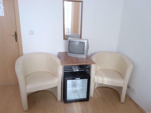 Hostal Pension Motel Anna
