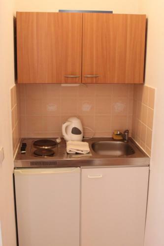 Hostal Pension Motel Anna