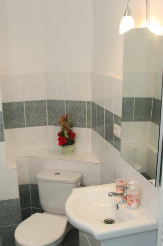 Hostal Pension Motel Anna