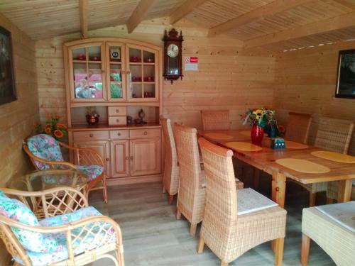 Hostal Pension Motel Anna