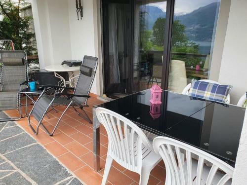1 Zimmer Apartment Mit Seesicht Und Pool