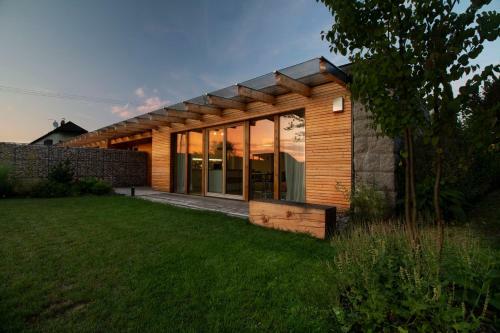 Villa Charming House@lk-living