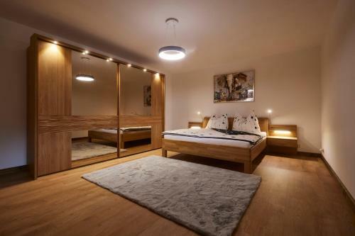 Apartm�ny Na Kr�sn� Vyhl�dce