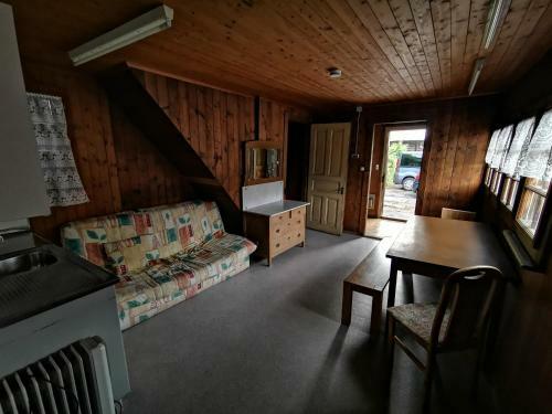 Albergue Bergh�tte Beim Hotel Bahnhof Ausserberg