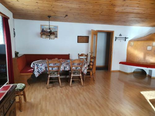 Apartamento Plaun Grond