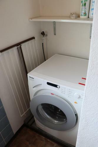 2-zimmer Apartment Mit K�che Pragg Jenaz