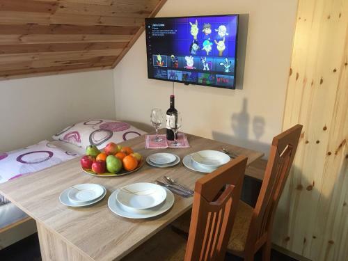 Hostal Apartments Lipno Serafin