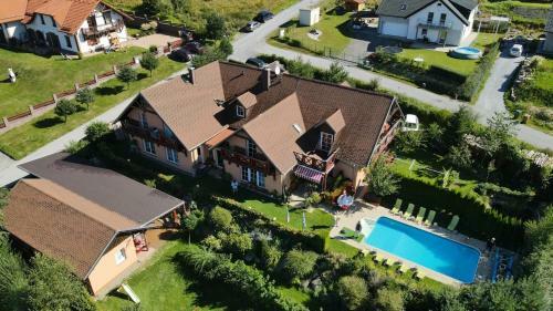 Hostal Apartments Lipno Serafin